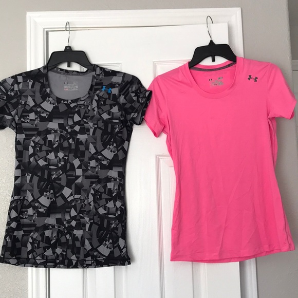 Under Armour Tops - Woman’s UNDER ARMOUR bundle